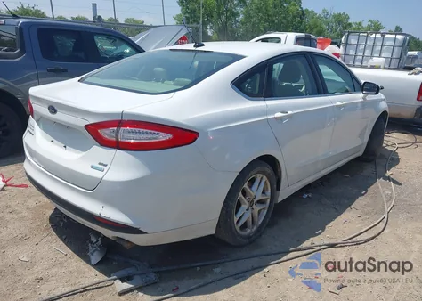 2014 Ford Fusion Se z USA, uszkodzony, nr VIN 1FA6P0HD6E5400173